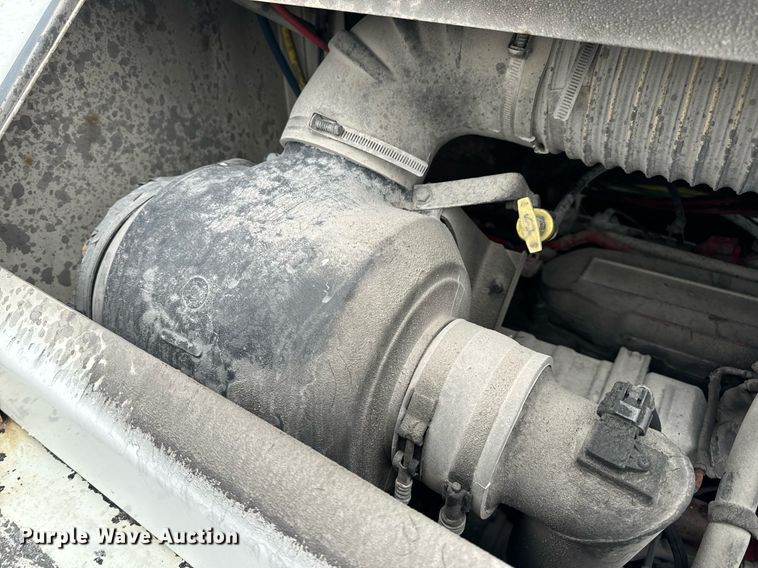 image for item EN5108 2012 Kalmar 4X2 yard truck