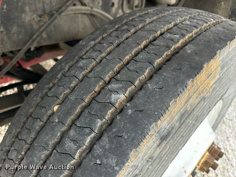 image for item EN5108 2012 Kalmar 4X2 yard truck