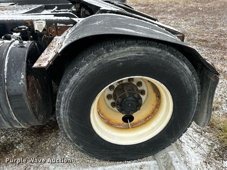 image for item EN5108 2012 Kalmar 4X2 yard truck