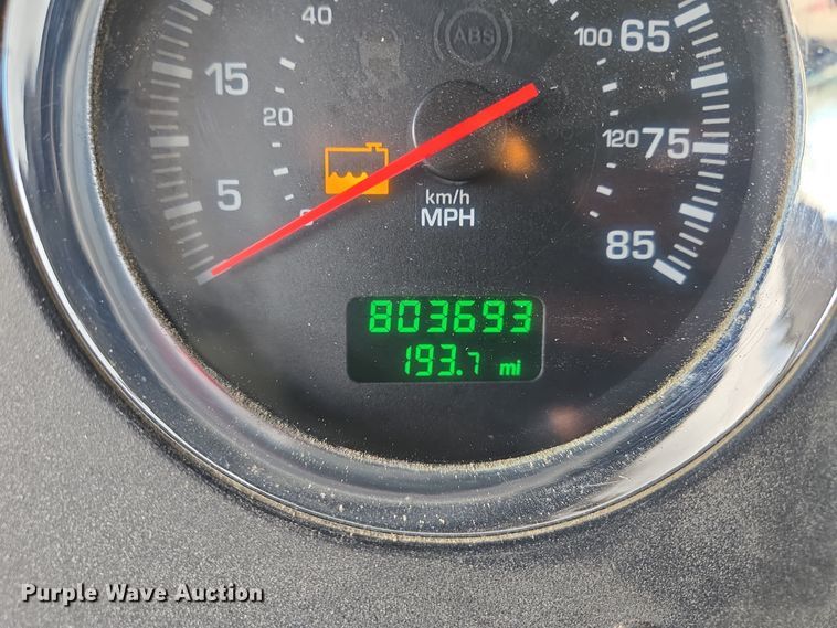 image for item EQ3949 2014 Kenworth T660 semi truck