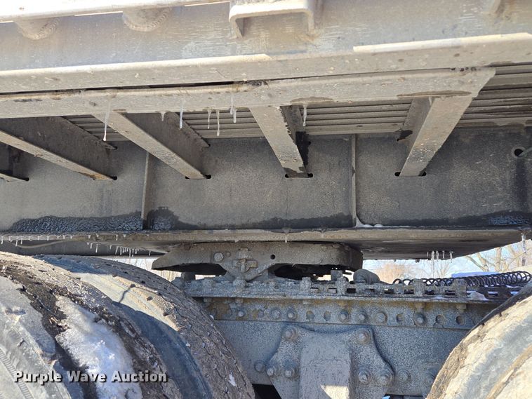 image for item EQ6550 2014 Transcraft Eagle II flatbed trailer