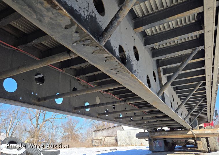 image for item EQ6550 2014 Transcraft Eagle II flatbed trailer