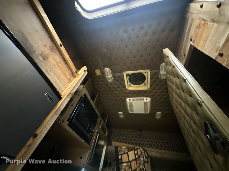 image for item ER4952 Sleeper cab