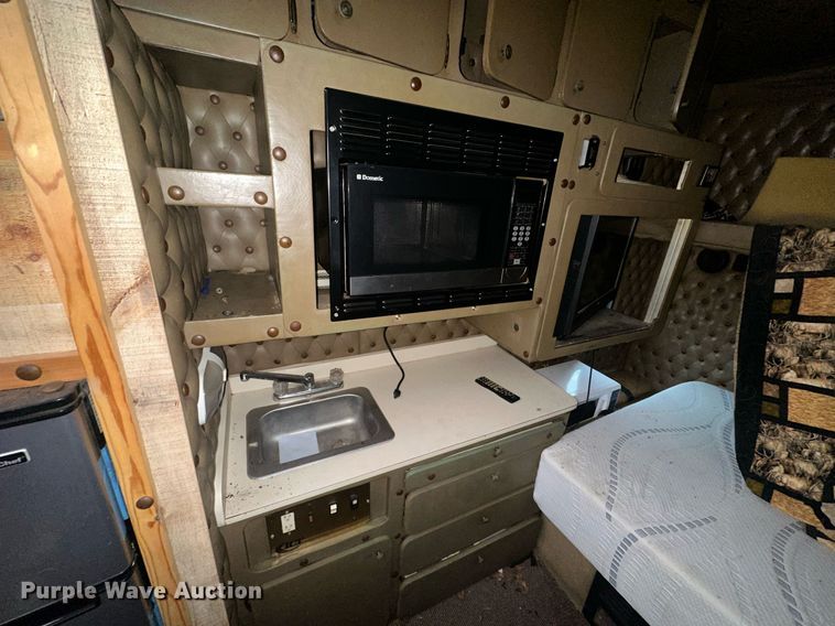 image for item ER4952 Sleeper cab