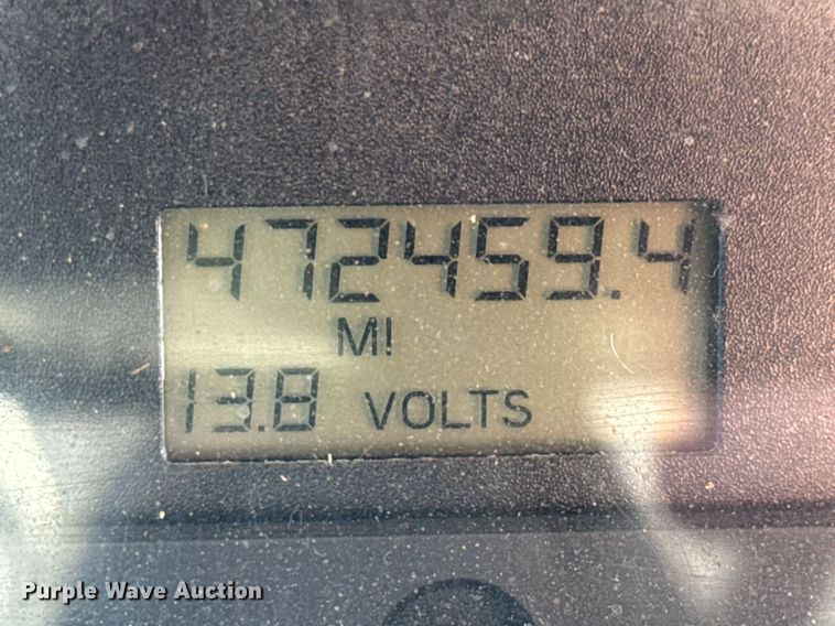 image for item LH9464 2005 Freightliner Columbia semi truck