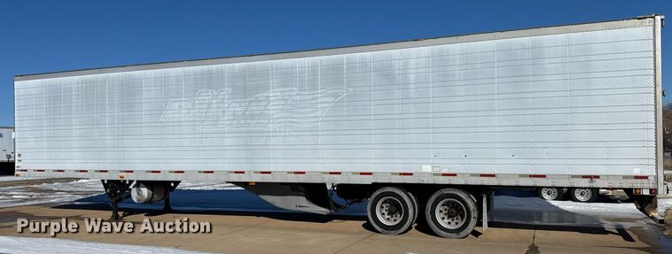 image for item LH9465 2005 Utility VS2RA refrigerated van trailer