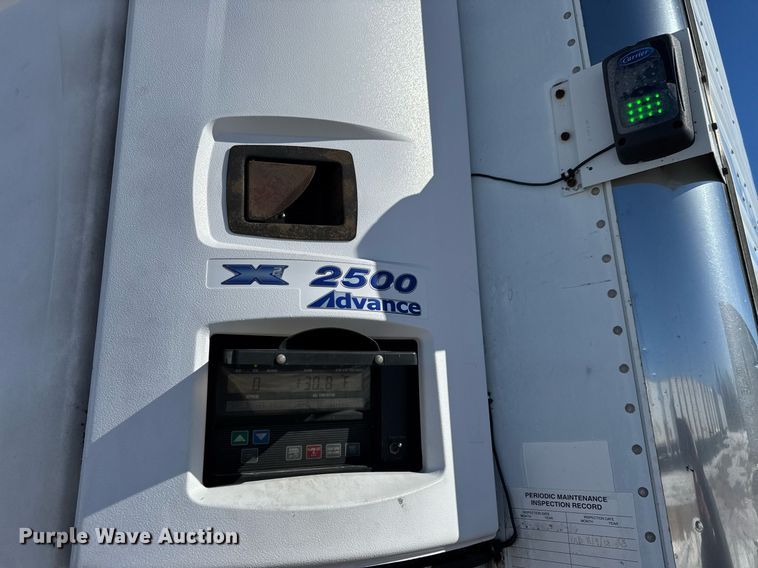 image for item LH9465 2005 Utility VS2RA refrigerated van trailer