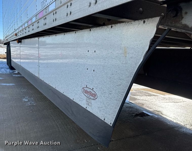 image for item LH9467 2006 Great Dane refrigerated van trailer