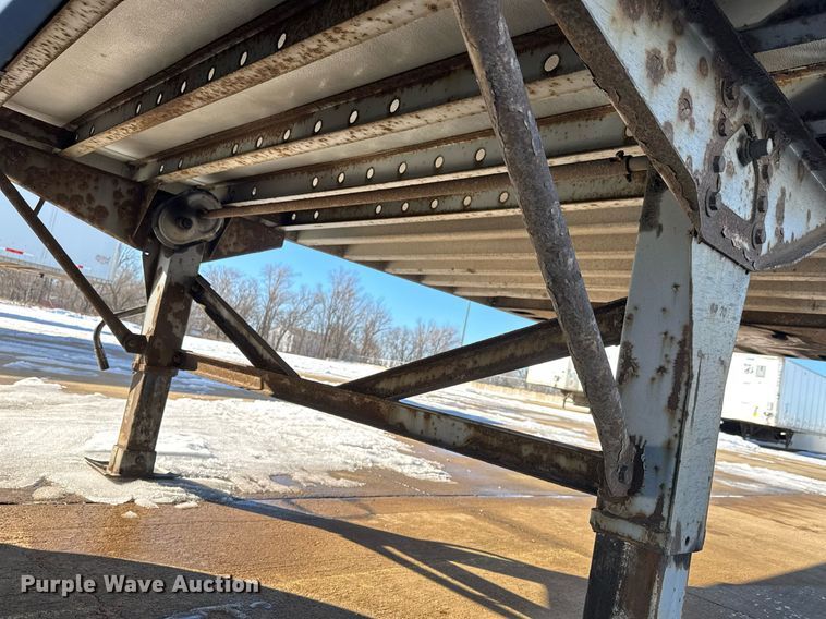 image for item LH9467 2006 Great Dane refrigerated van trailer