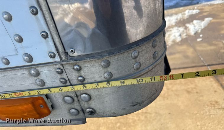 image for item LH9467 2006 Great Dane refrigerated van trailer