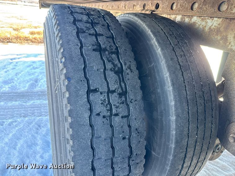 image for item LH9467 2006 Great Dane refrigerated van trailer