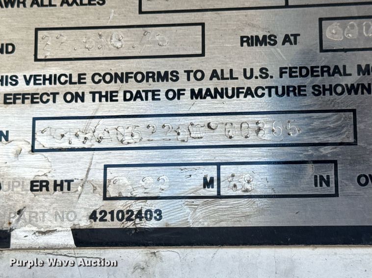 image for item LH9467 2006 Great Dane refrigerated van trailer