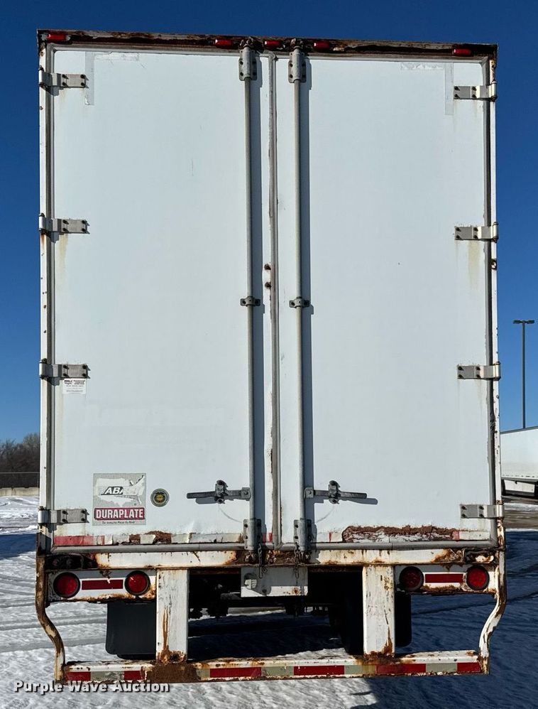 image for item LH9468 2005 Wabash dry van trailer