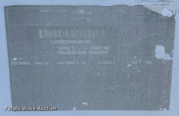 image for item LH9468 2005 Wabash dry van trailer