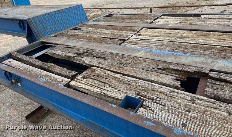 image for item LH9523 2013 Shop built flatbed trailer