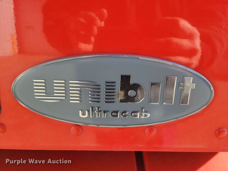 image for item NB9797 2009 Peterbilt  386 semi truck