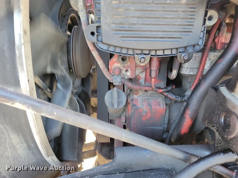 image for item NB9797 2009 Peterbilt  386 semi truck