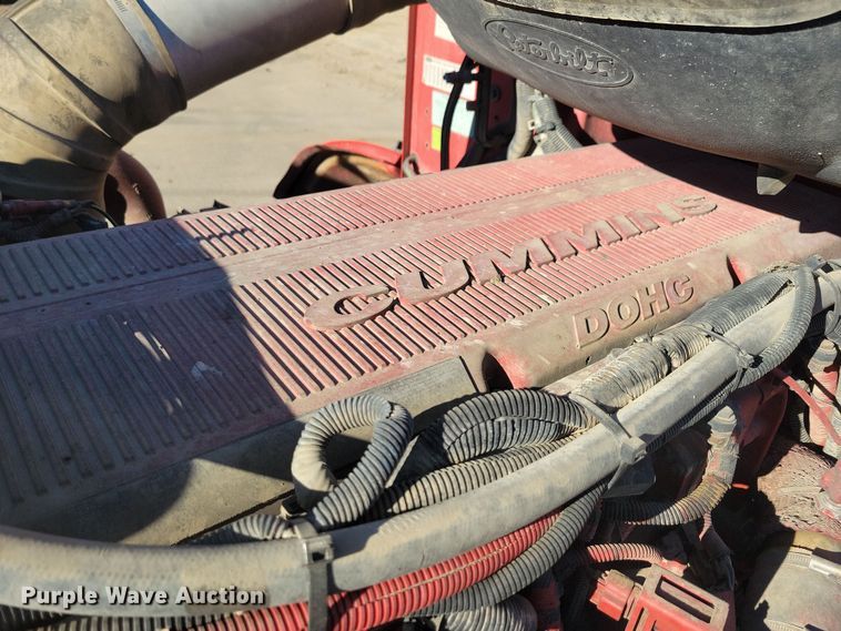 image for item NB9797 2009 Peterbilt  386 semi truck