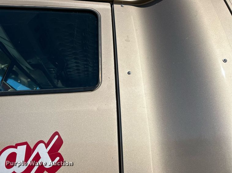 image for item NJ9634 2016 Western Star 5700XE semi truck