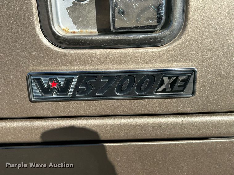 image for item NJ9634 2016 Western Star 5700XE semi truck