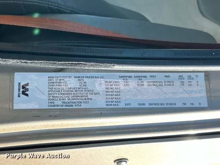 image for item NJ9634 2016 Western Star 5700XE semi truck