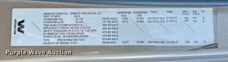 image for item NJ9636 2016 Western Star 5700XE semi truck