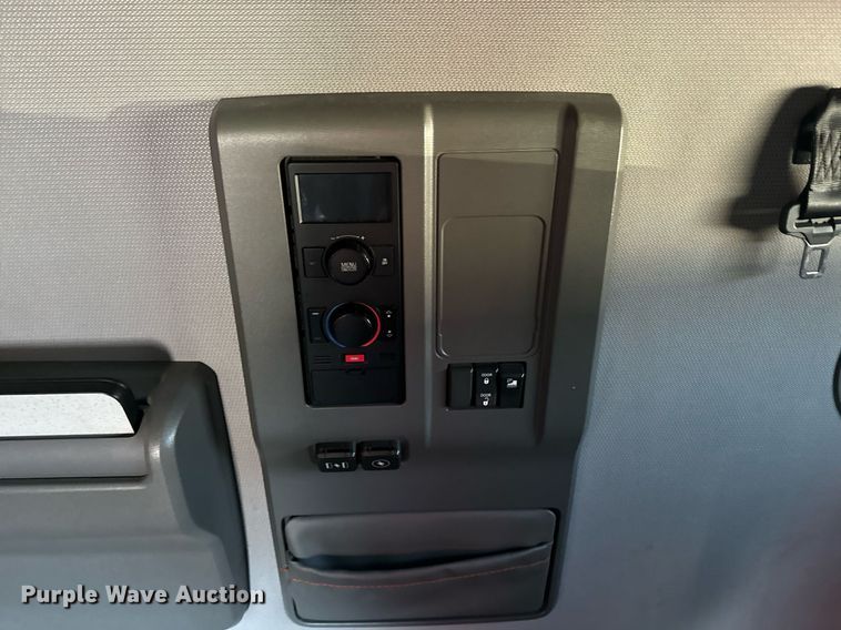 image for item YA0115 2020 Volvo VN semi truck