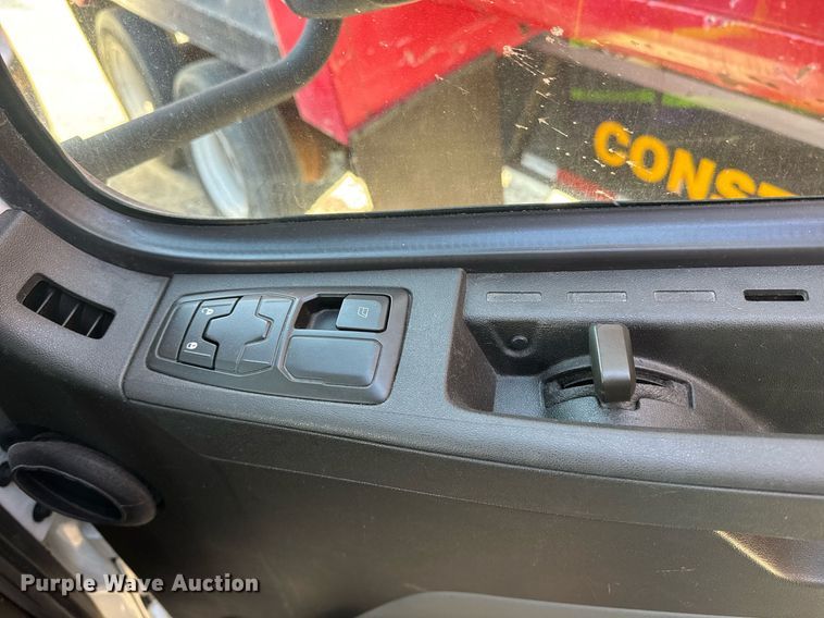 image for item YA0115 2020 Volvo VN semi truck