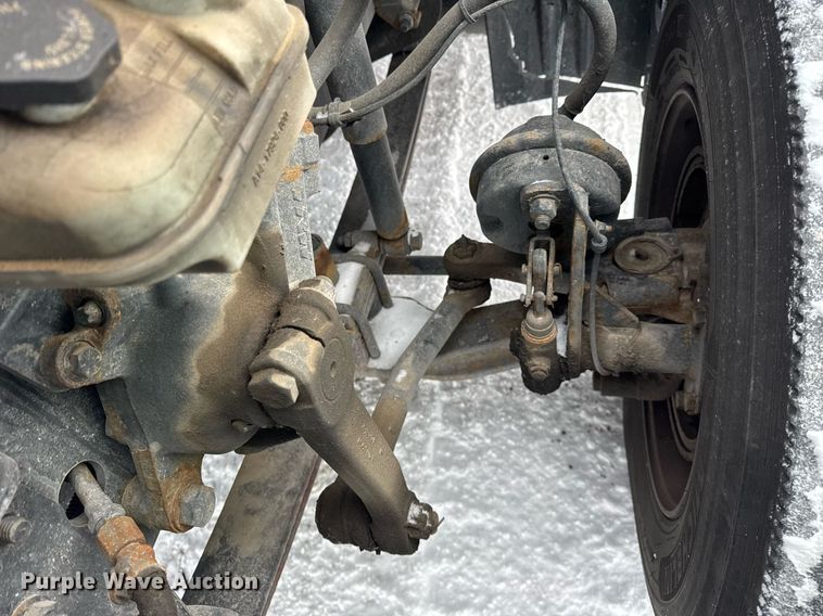 image for item YA0136 2017 Freightliner Cascadia 125 semi truck