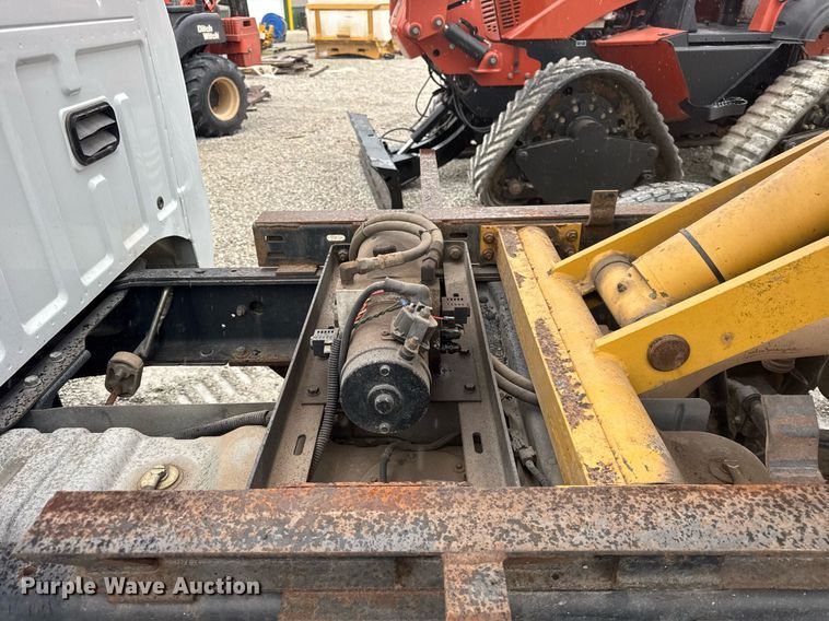 image for item DH9797 2009 Ford F550 Super Duty XL dump truck