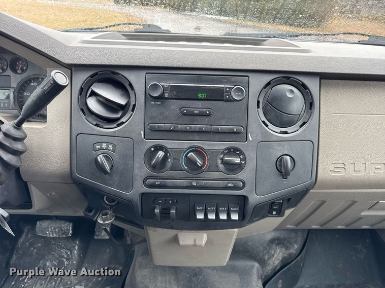 image for item DH9797 2009 Ford F550 Super Duty XL dump truck