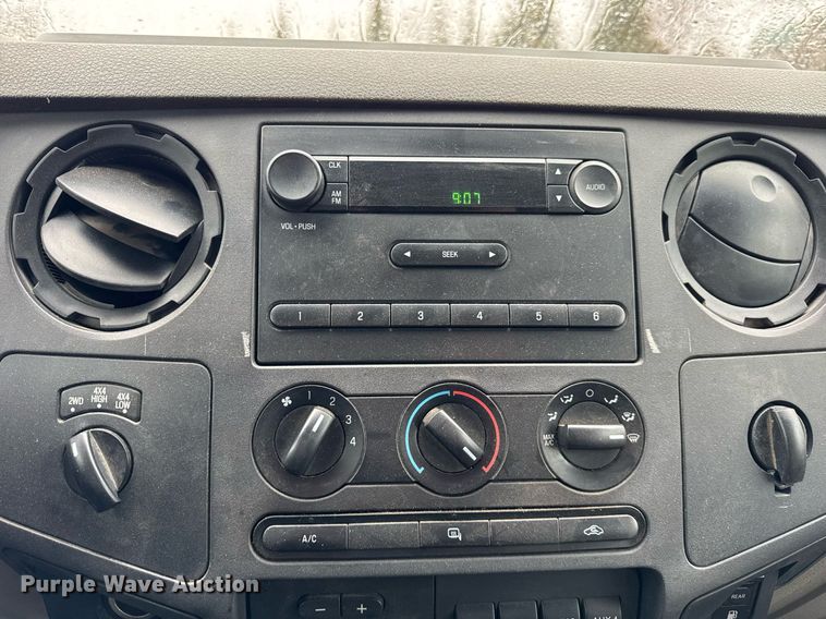 image for item DH9797 2009 Ford F550 Super Duty XL dump truck