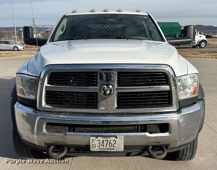 image for item DH9819 2011 Dodge Ram 5500HD Crew Cab pickup truck