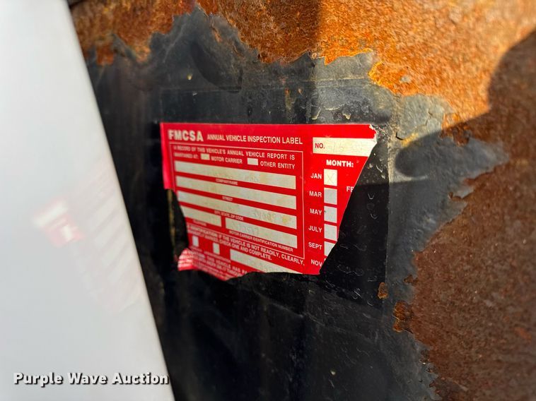 image for item DH9819 2011 Dodge Ram 5500HD Crew Cab pickup truck