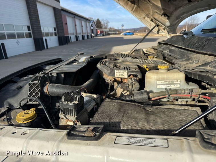 image for item DH9819 2011 Dodge Ram 5500HD Crew Cab pickup truck