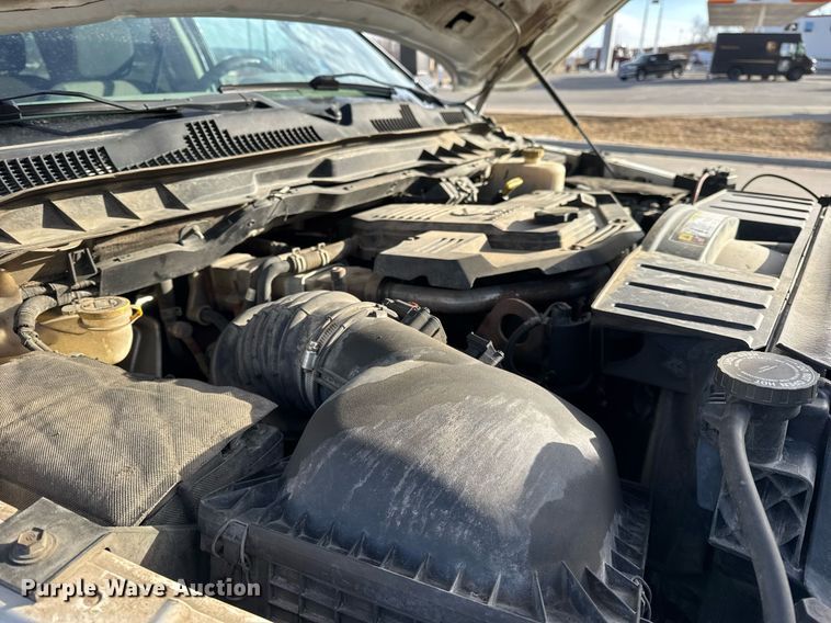 image for item DH9819 2011 Dodge Ram 5500HD Crew Cab pickup truck