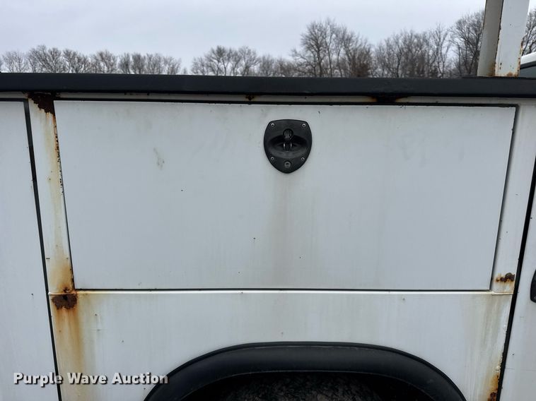 image for item DH9830 2006 Ford F450 Super Duty SuperCab utility / service truck