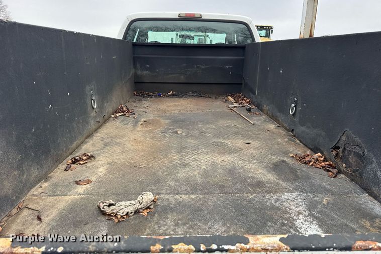 image for item DH9830 2006 Ford F450 Super Duty SuperCab utility / service truck