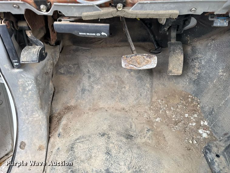 image for item DH9830 2006 Ford F450 Super Duty SuperCab utility / service truck