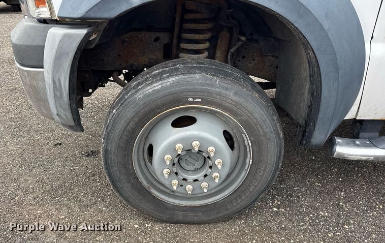 image for item DH9830 2006 Ford F450 Super Duty SuperCab utility / service truck