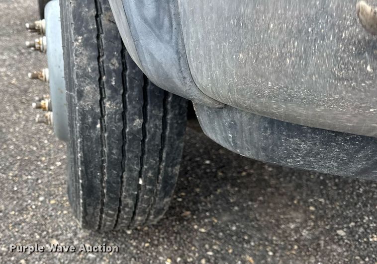 image for item DH9830 2006 Ford F450 Super Duty SuperCab utility / service truck