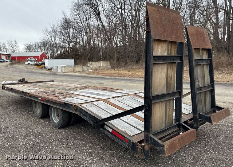 image for item DH9831 1994 Dynaweld equipment trailer