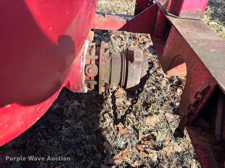 image for item DM5545 1981 Halliburton tank trailer