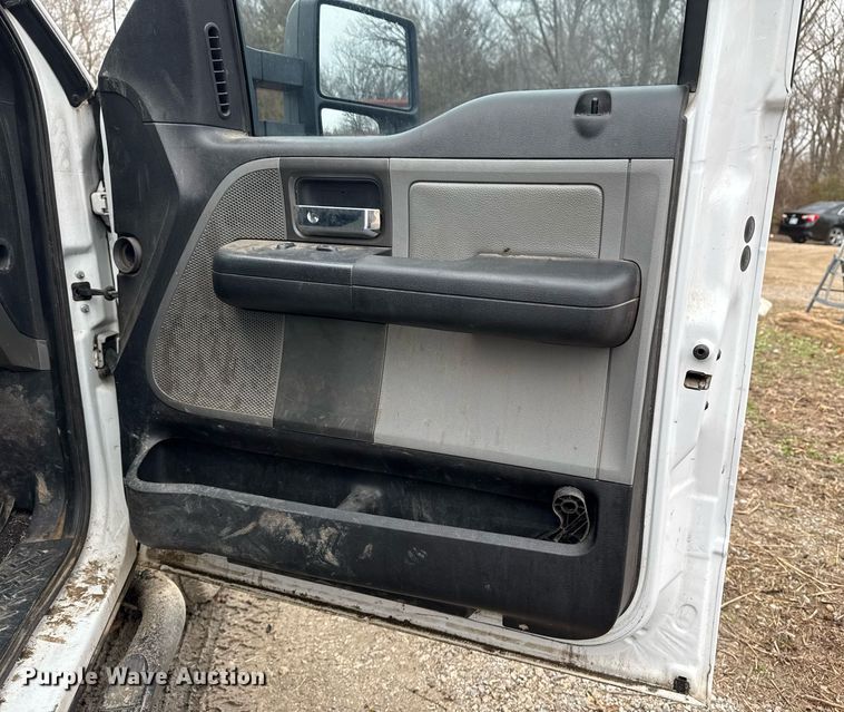 image for item DM5558 2008 Ford F150 SuperCrew pickup truck