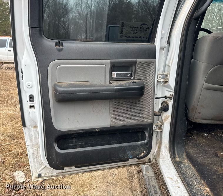 image for item DM5558 2008 Ford F150 SuperCrew pickup truck