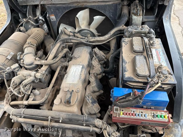 image for item DM5563 Nissan 40 forklift