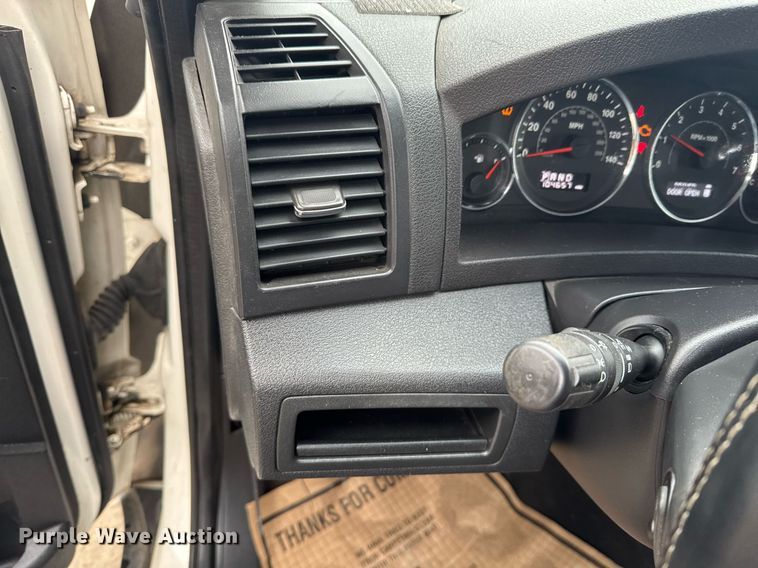 image for item DO0369 2010 Jeep Grand Cherokee Laredo SUV