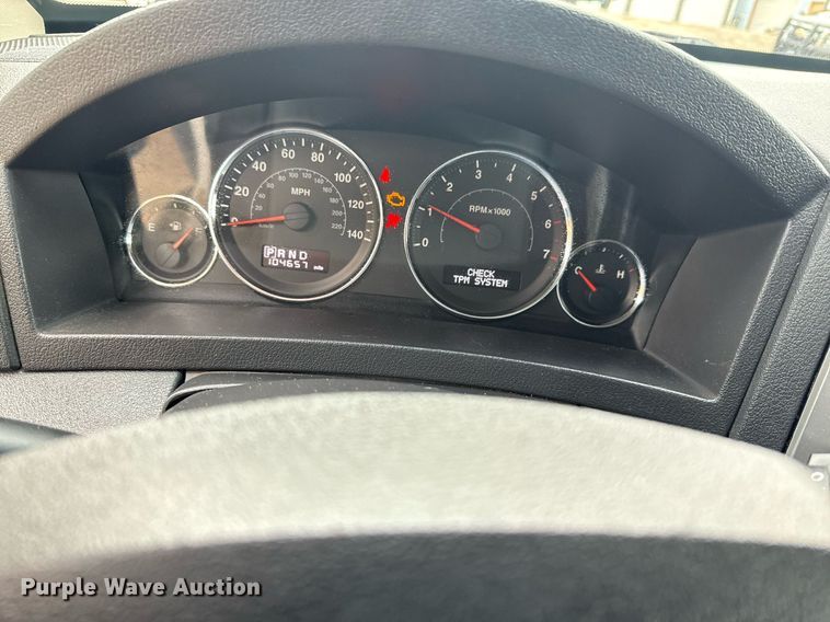 image for item DO0369 2010 Jeep Grand Cherokee Laredo SUV