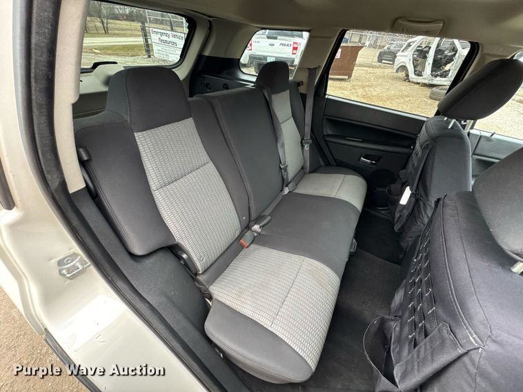 image for item DO0369 2010 Jeep Grand Cherokee Laredo SUV