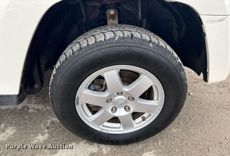 image for item DO0369 2010 Jeep Grand Cherokee Laredo SUV